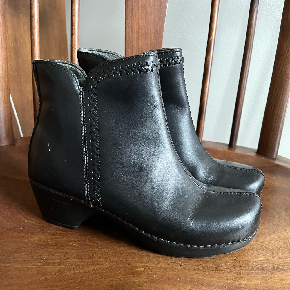 Dansko boots / clogs size 37